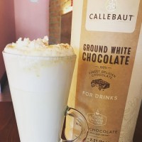 Callebaut Ground White Chocolate 20,6% натуральный белый шоколад для напитков, упаковка 1 кг