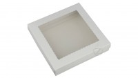 Коробка 15 х 15 х 3 см для пряников с окном (крышка - дно) белая