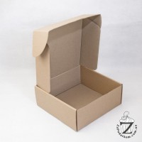 Коробка 21,5 х 21,5 х 8,5 см Гофрокартон бурая