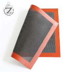 Коврик силиконовый перфорированный 40 х 30 см Airmat, черный