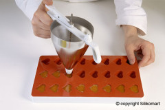 Silikomart SG02 Pear (Груша), 24 ячейки